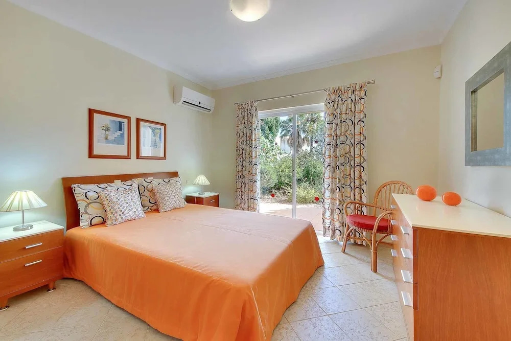 Villa Orchid