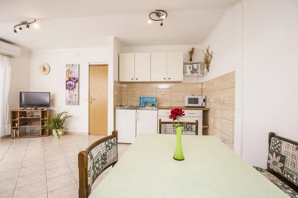 Apartment Lidija A1 Kampor