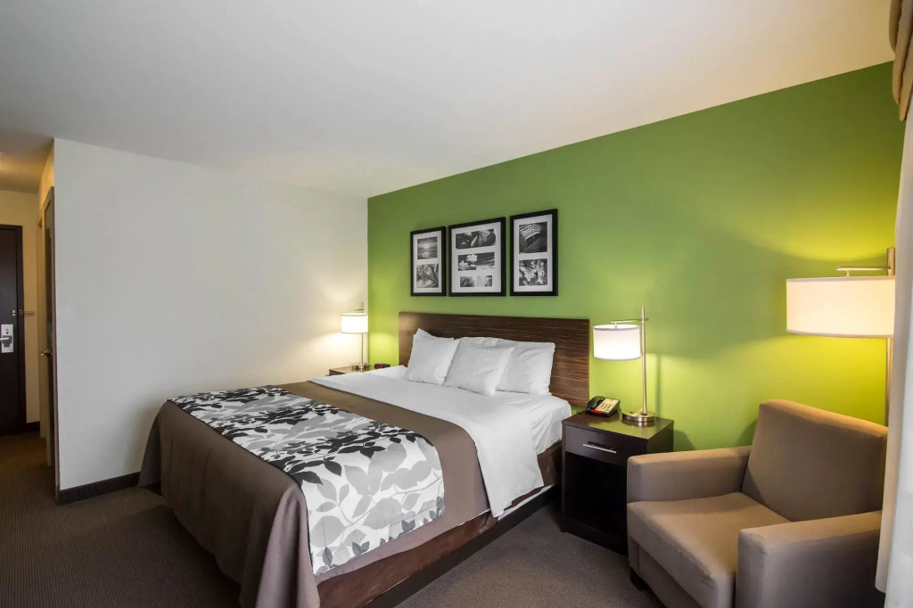 Sleep Inn & Suites Haysville - Wichita South