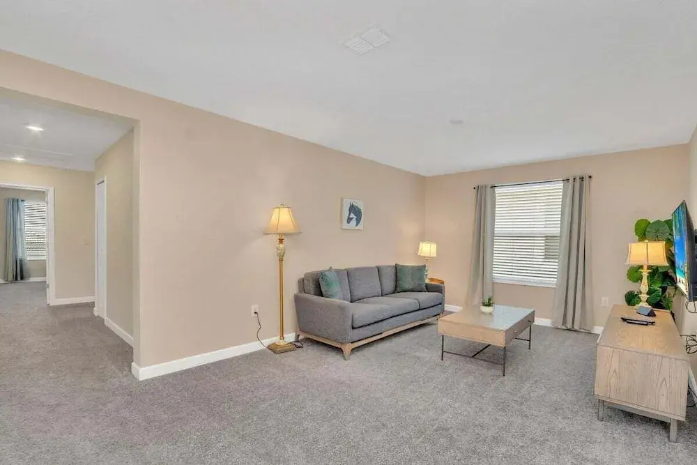 1573fd · Beautiful 6Br Villa/ Near Clubhouse