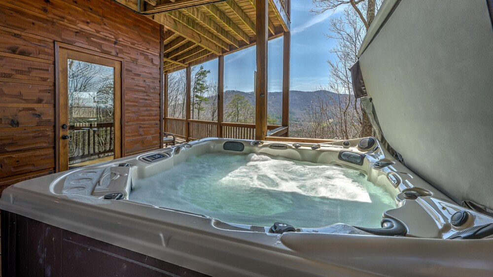 Coppertree Getaway by Escape to Blue Ridge