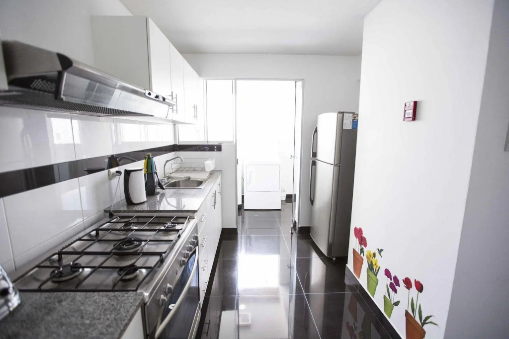 Miraflores Luxury Apartments Alcanfores