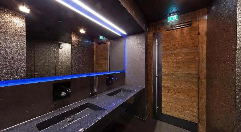 Harakiri Partyhouse
