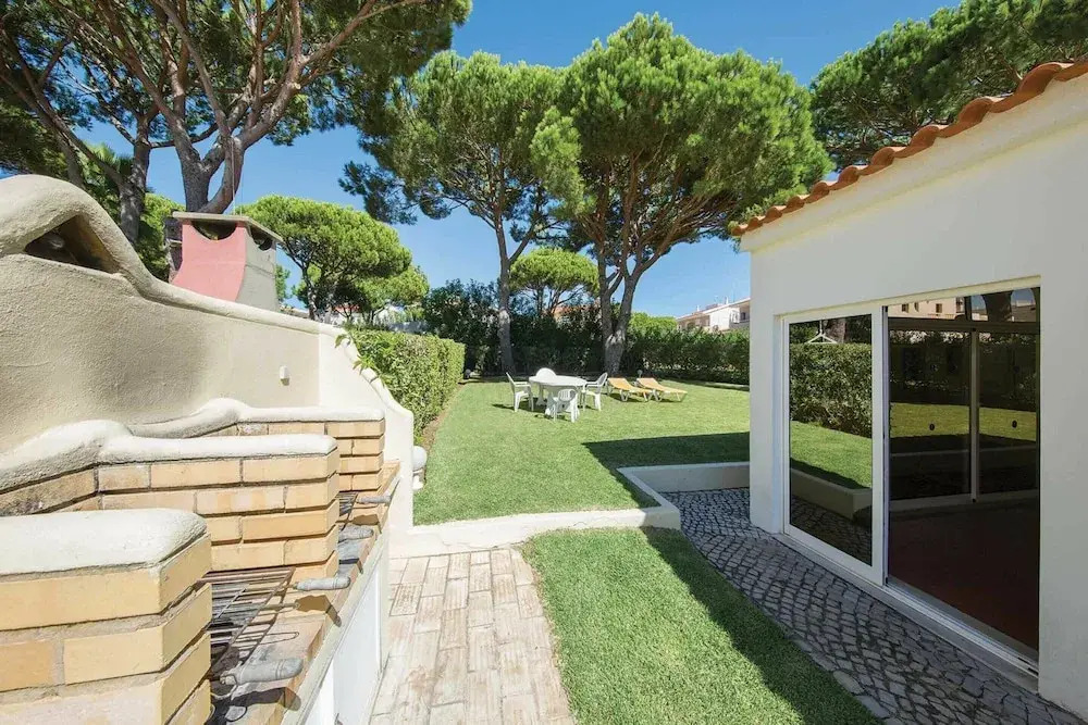 Modern Holiday Home in Quarteira With Swimming Pool