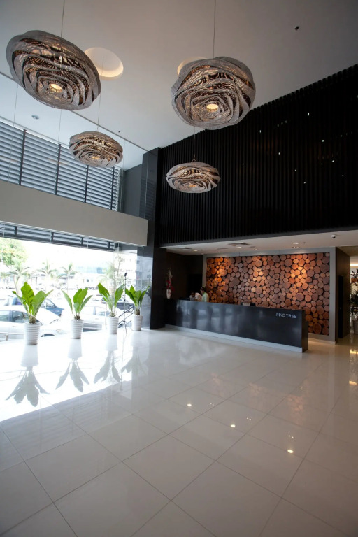 Pinetree Hotel
