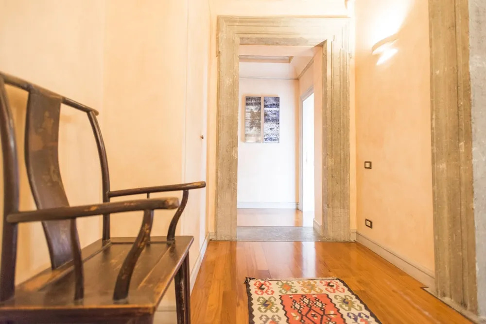 lolART  luxury at Spanish Steps
