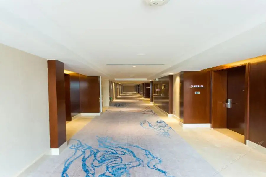 Daxin Hotel