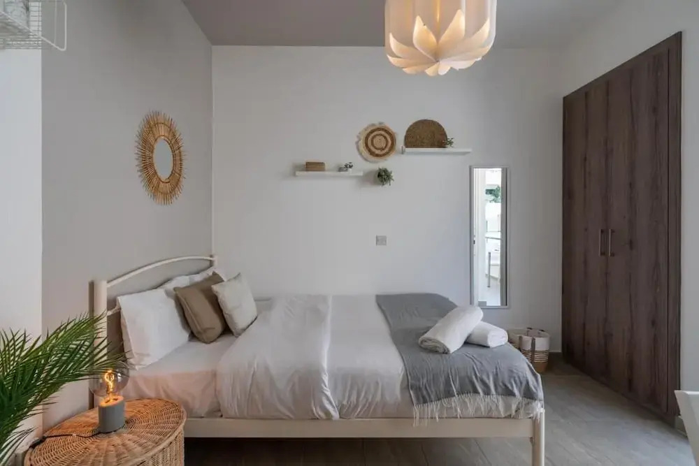 Orchid Cozy Studio & Balcony in Larnaca