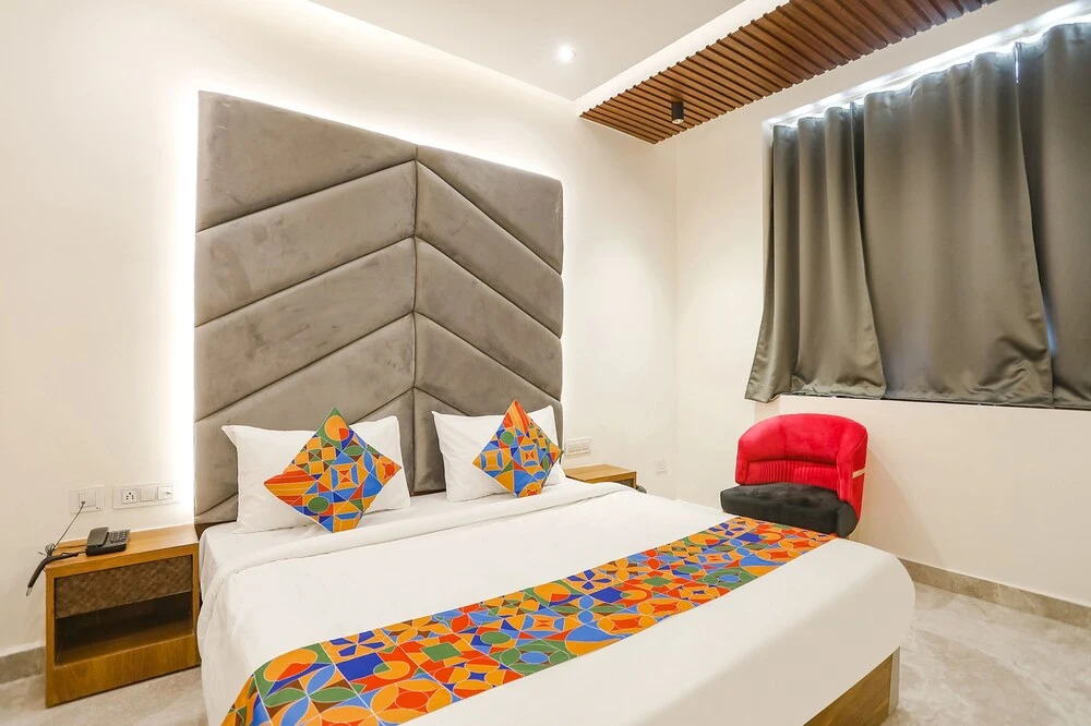 FabHotel Royale 116