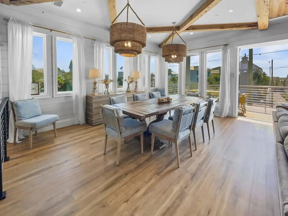 Summer Wind 7 Bedroom Home by RedAwning