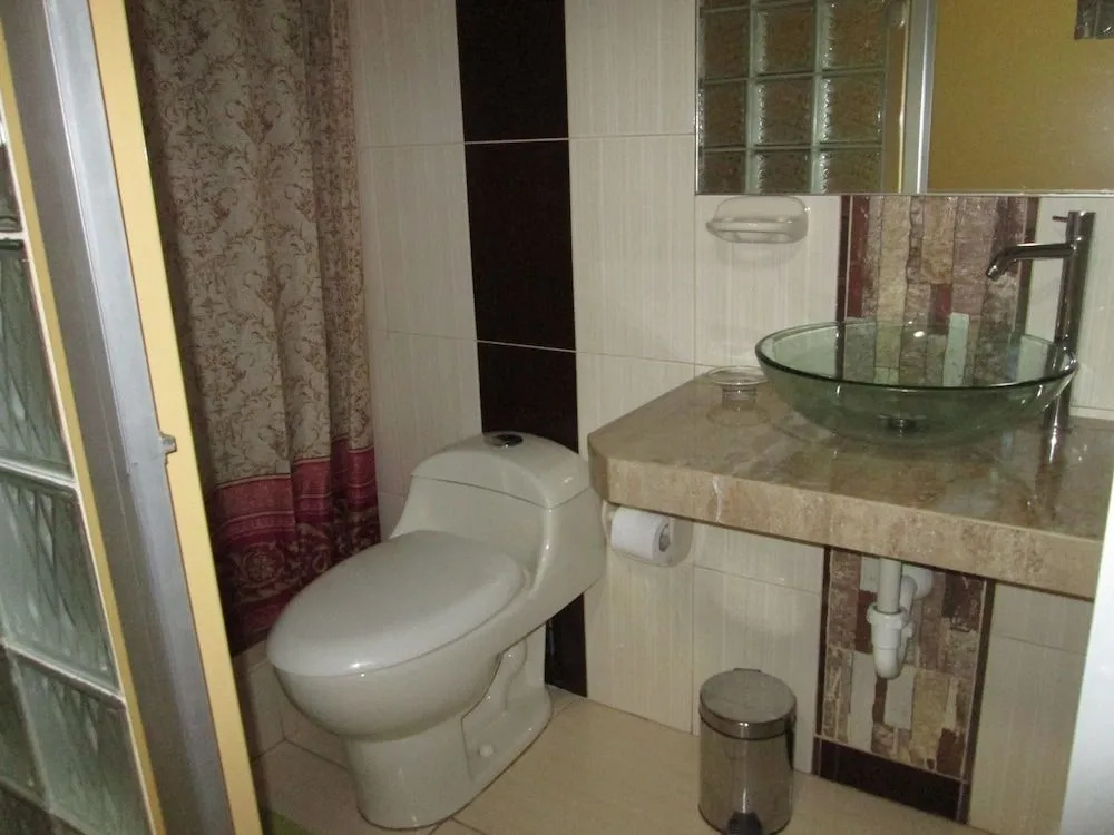 Hostal LUKANAS