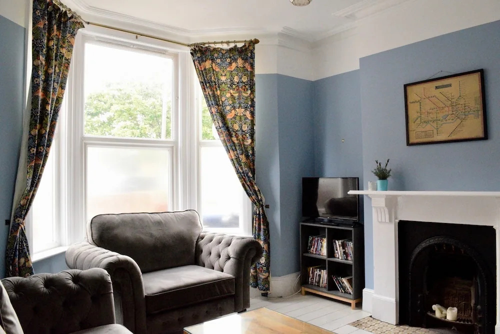3 Bedroom House With Garden