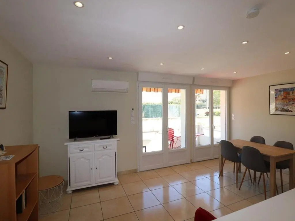 Appartement Le Grau-du-Roi, 2 pièces, 4 personnes - FR-1-307-127