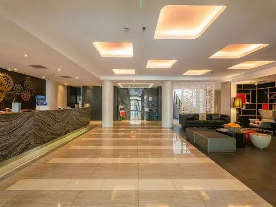 Orange Hotel (Shanghai Ruijin South Road)