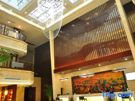 Wei Shan Lake Hotel