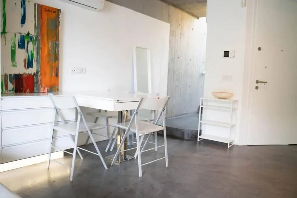 Stylish and Central Duplex House in Beyoglu