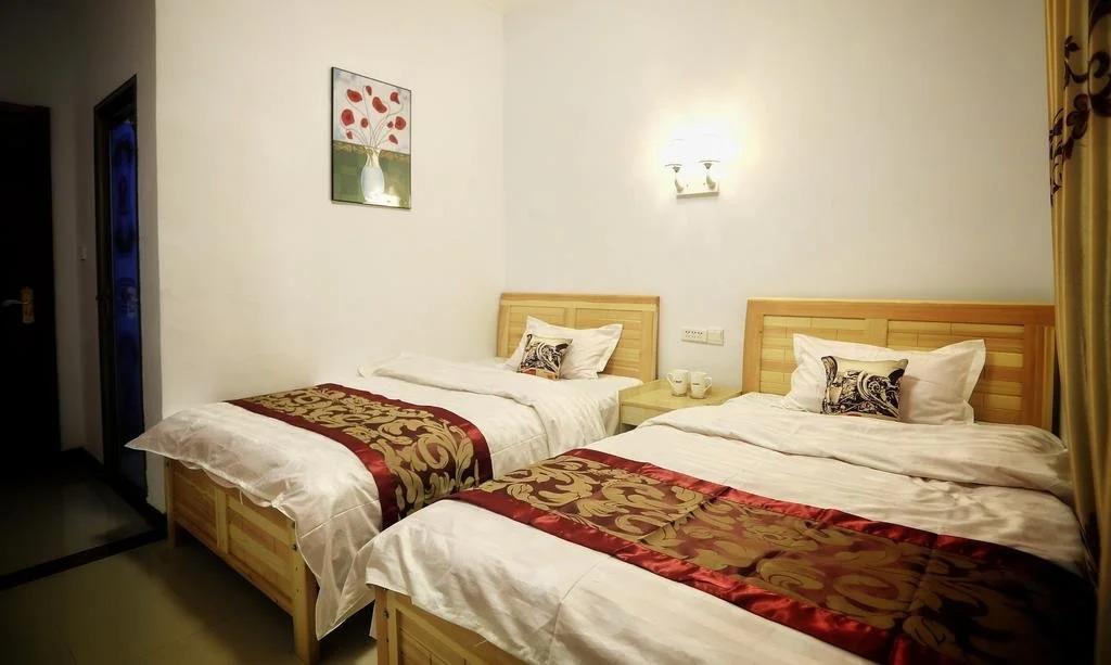 Dunhuang Momosha Youth Hostel 2nd Branch