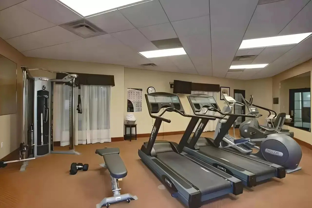 Comfort Inn & Suites Verona at Turning Stone Resort Casino