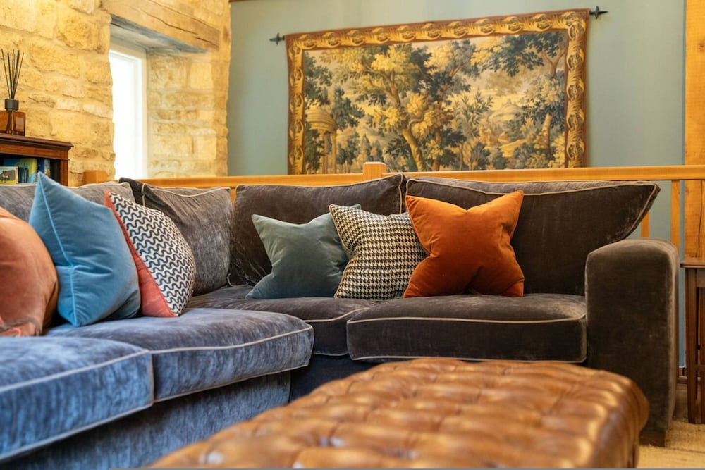 The Millstream 3 Bedroom in the Cotswolds
