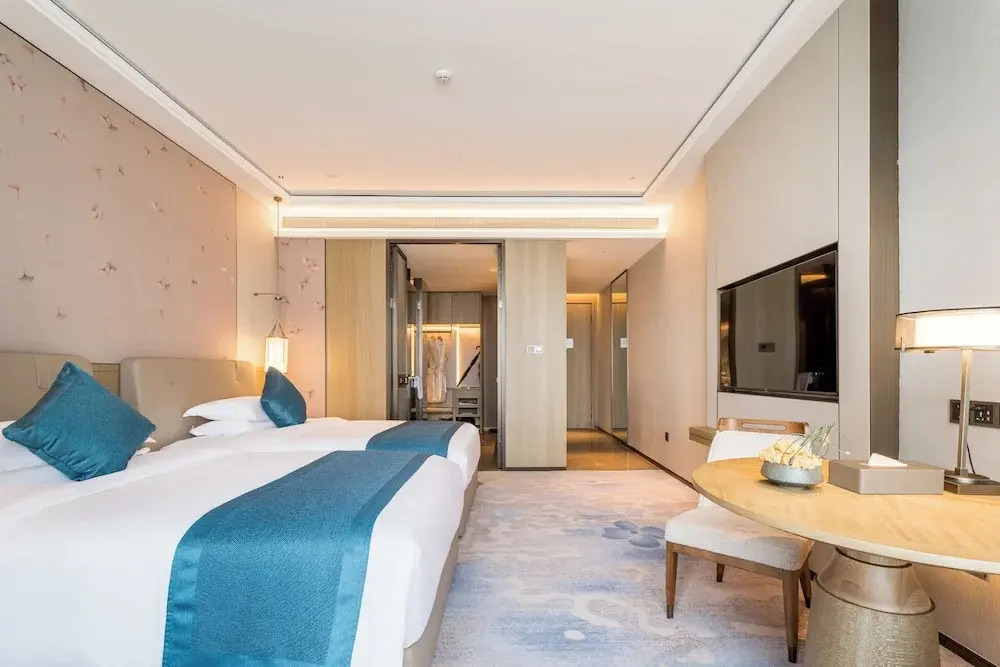 Grand Honor Hotel