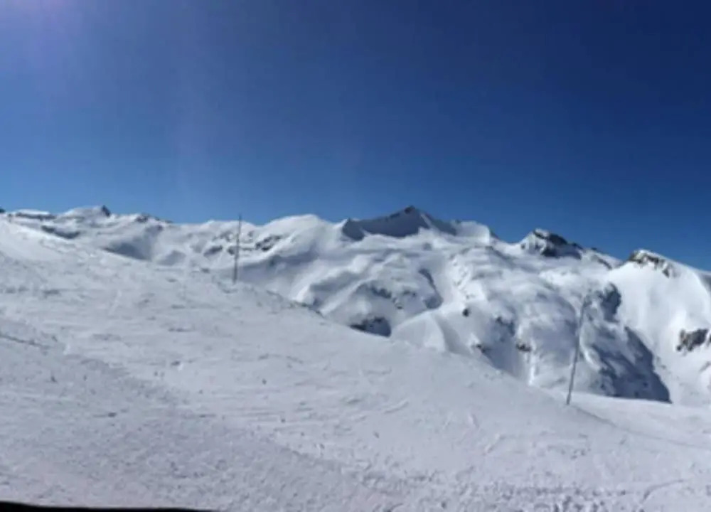Alpine Apartment for 8 Guests