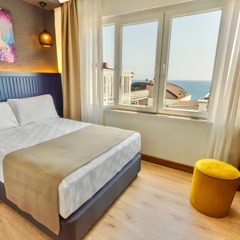 Lara Atalla Hotel