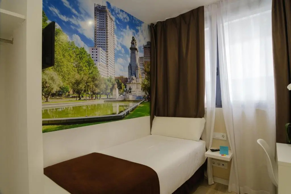 Hotel BESTPRICE Alcalá