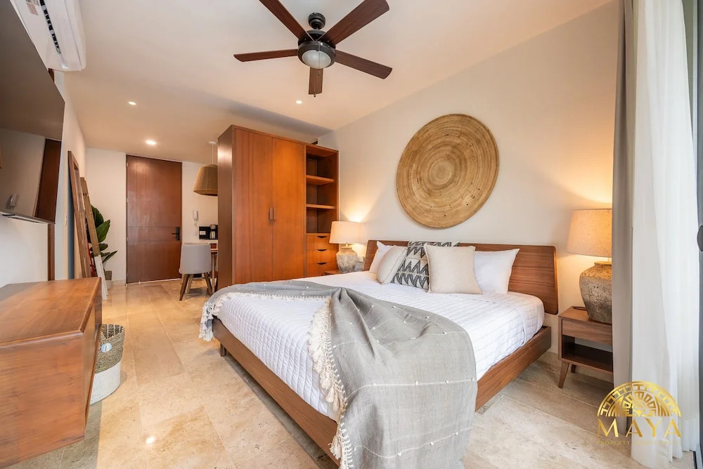 NHOA 112A Lux 2BR Condo Plunge Pool in Aldea Zama