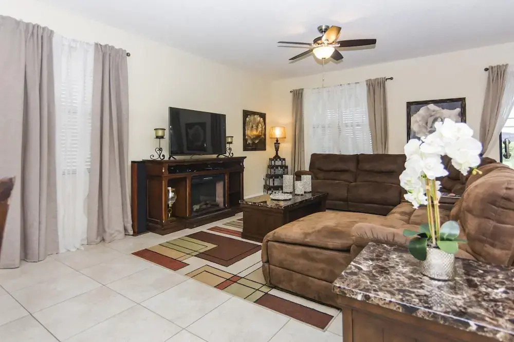 Deluxe Single Family Home w Pool Close to Disney 1406