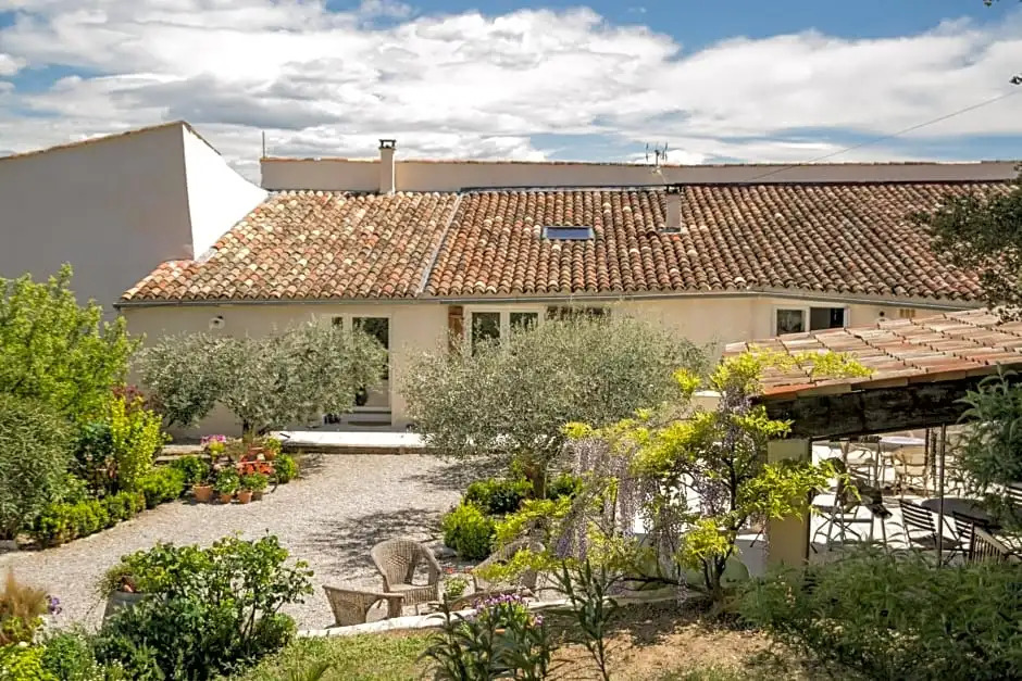 Campagne de la source St Martin B&B