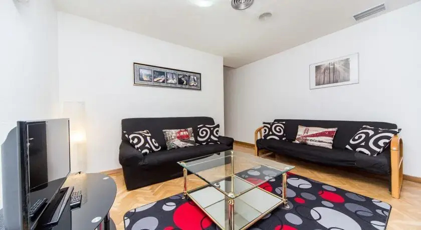 Madrid Apartel