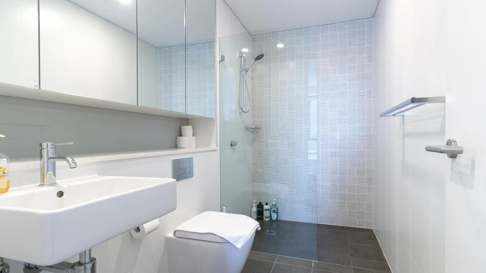 C16 Darling Harbour 2 BDR APT