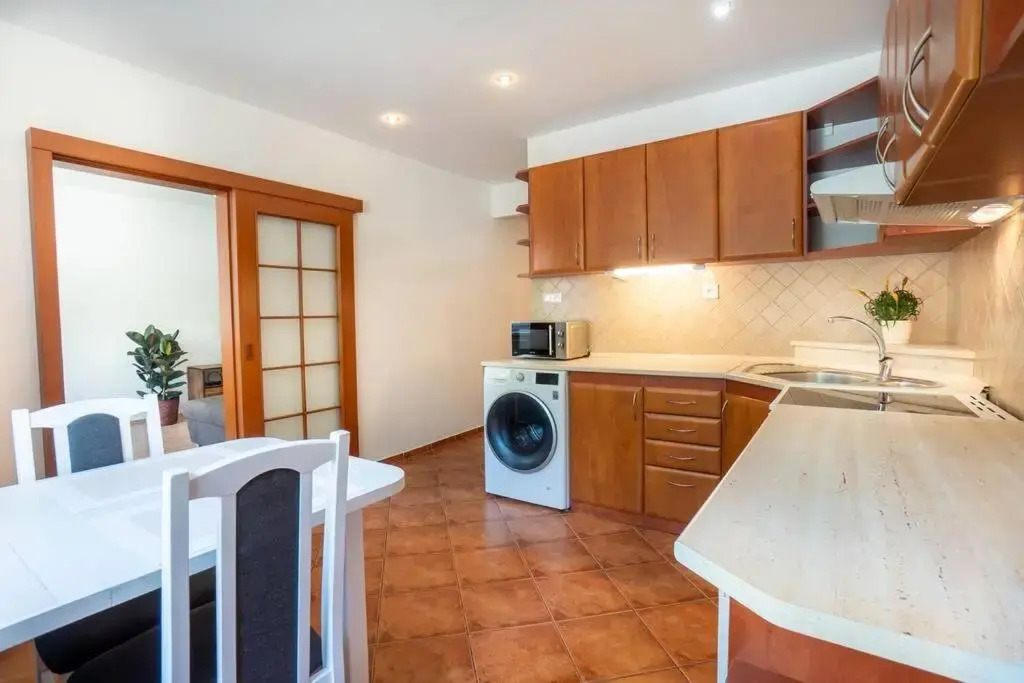 Excellent Large Lux Apartment Central Martin