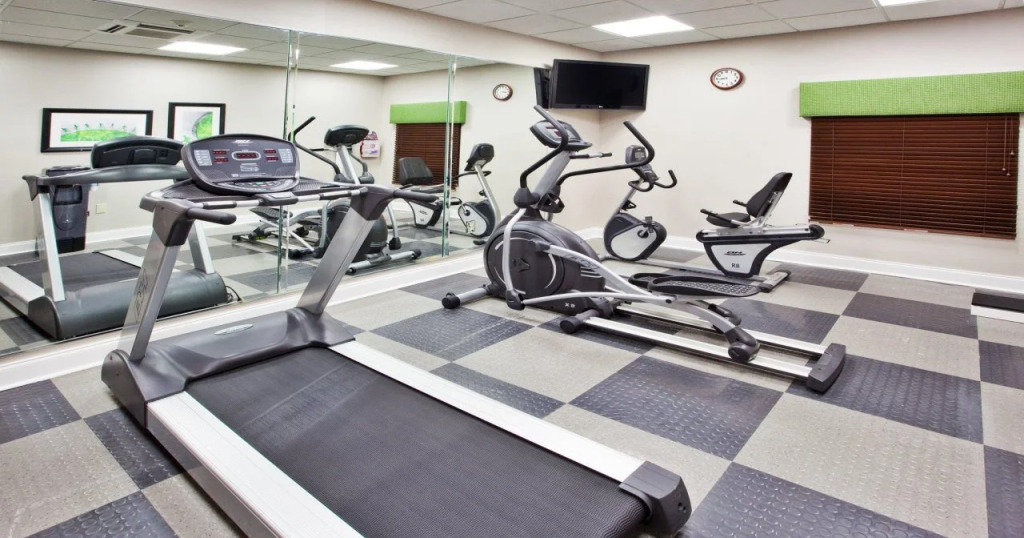 Holiday Inn Express Atlanta West - Theme Park Area by IHG