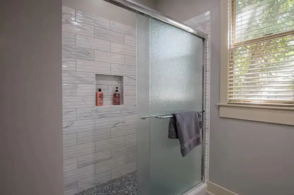 Charming Cooper-Young Flat in the Heart of Memphis