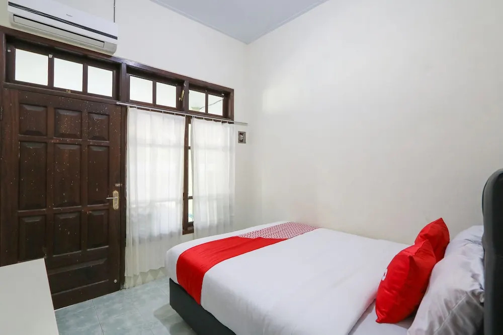 OYO 1479 A&a Inn