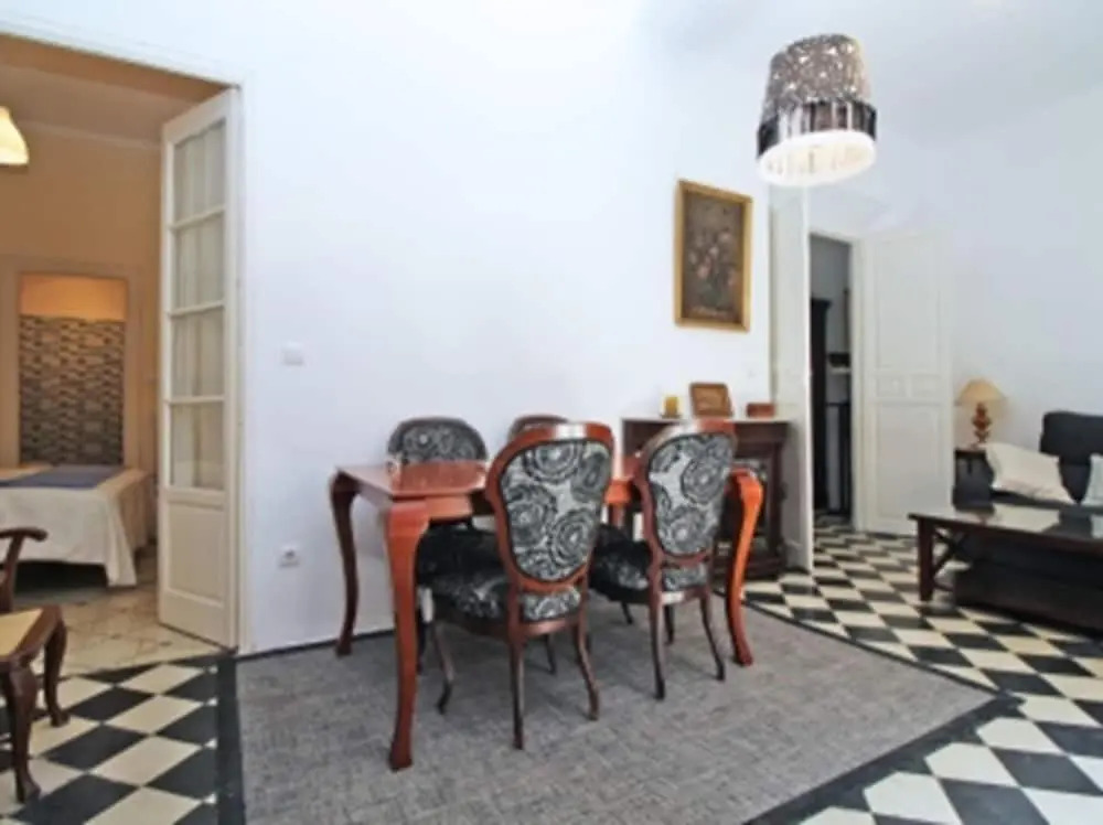 Del Parque Flats - Granada