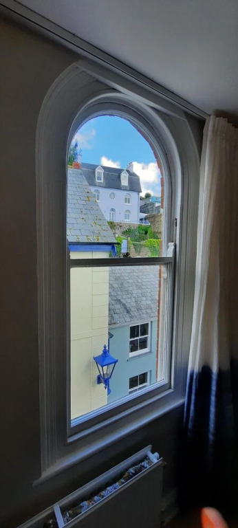 Newly Refurbished 2nd Floor Apartment Lil Nauti