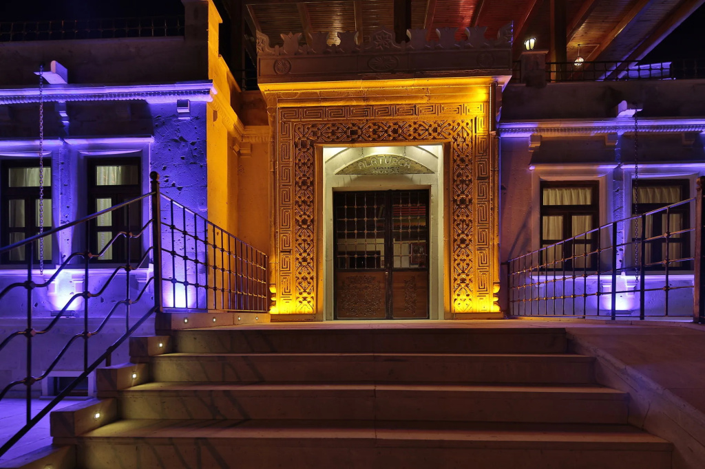 Alaturca House