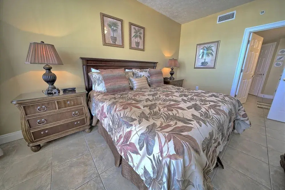 Gulf Crest Condominium #0205 - 2 Br Condo