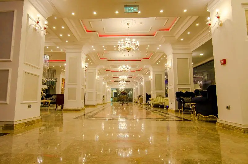 Phoenicia Royal