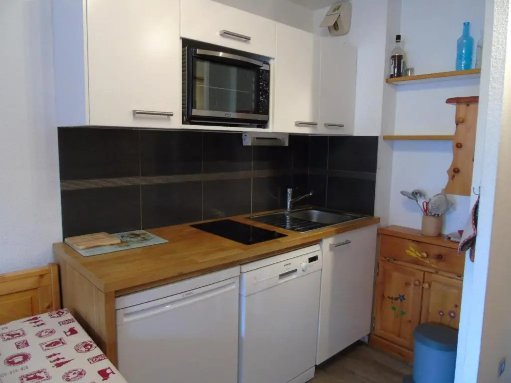 Appartement Valfréjus, 1 pièce, 4 personnes - FR-1-561-8