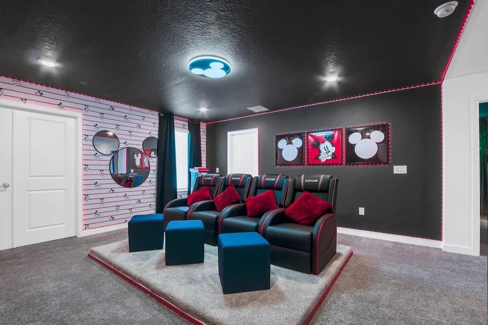 Luxury Incredible Themed Home Best Vacation