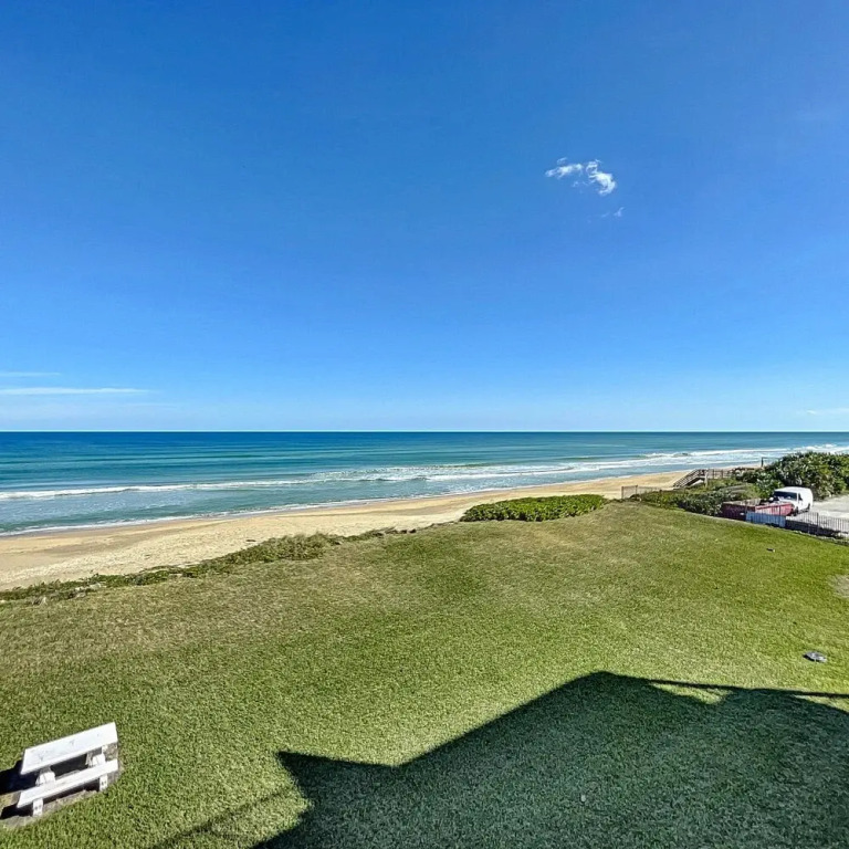 Watch the Dolphins Play Beachfront Chadham-by-the-sea 318