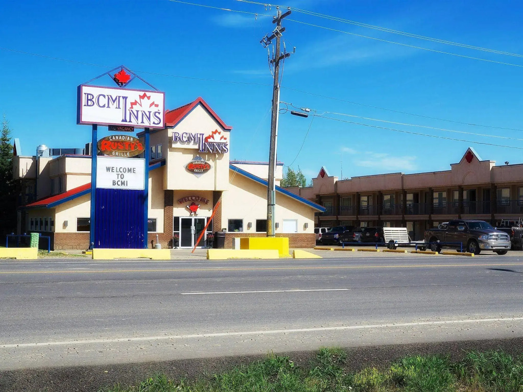 Best Maple Inn - Drayton Valley