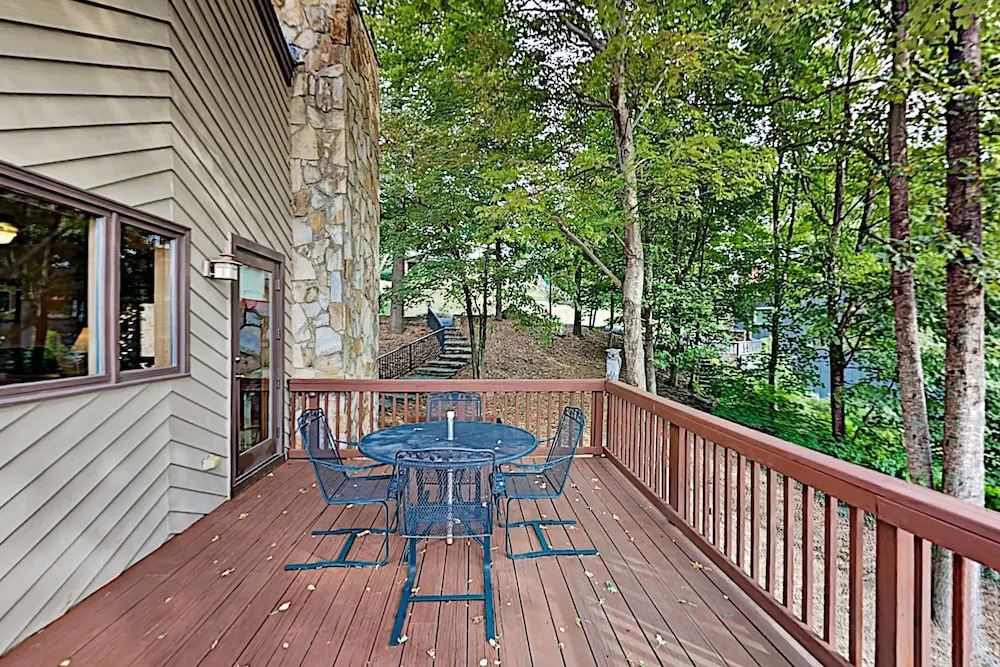 706younm 4 Bedroom Home