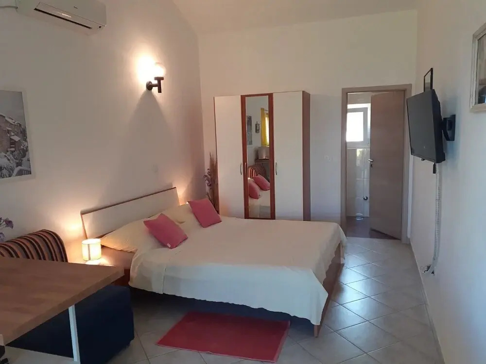 Brane - Charming and Close to the sea - SA1