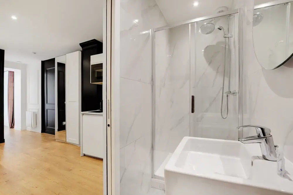 Comfortable Studio - 1br/4p - Republique