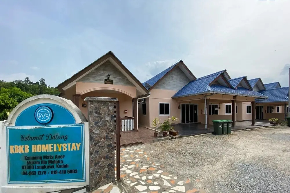 OYO 90218 Kbkb Homelystay
