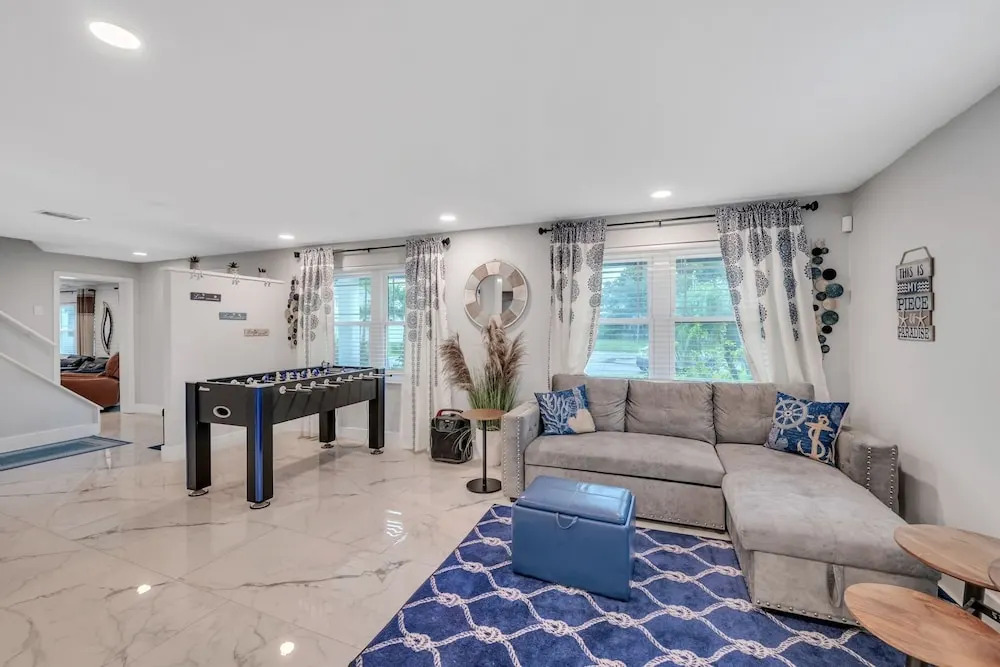 Cozy Tampa Oasis With Pool & Relaxing Vibes 3 Bedroom Home